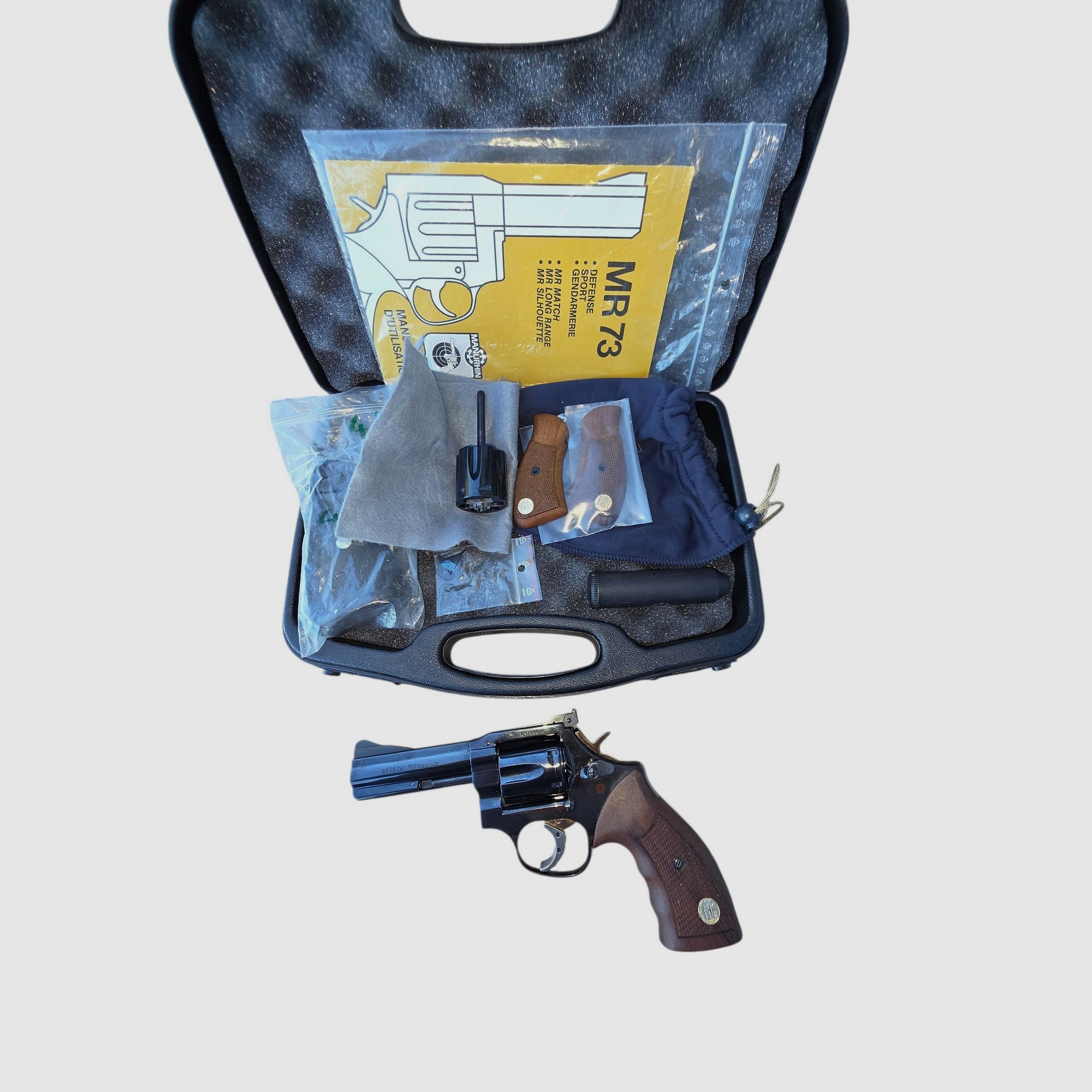 Revolver MANURHIN MR73 4″ cal.357 Mag convertible (Barillet supplémentaire 9×19) fabrication Mulhouse, image 5 sur 6