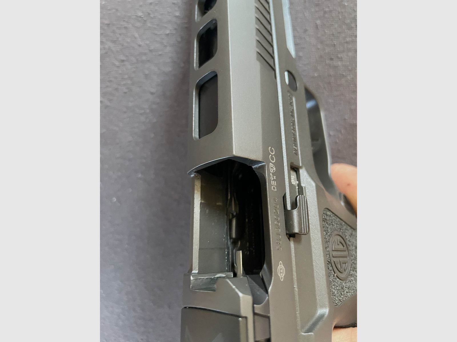 SIG P320 X 5 Legion OR, incl. 3 orig. magazines, lock, case et safety flag, image 2 sur 5