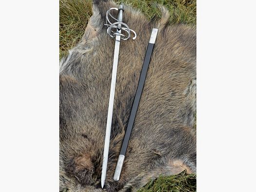 Renaissance Rapier mit aufwendigem Korb und geschwungenem Parier mit Lederscheide