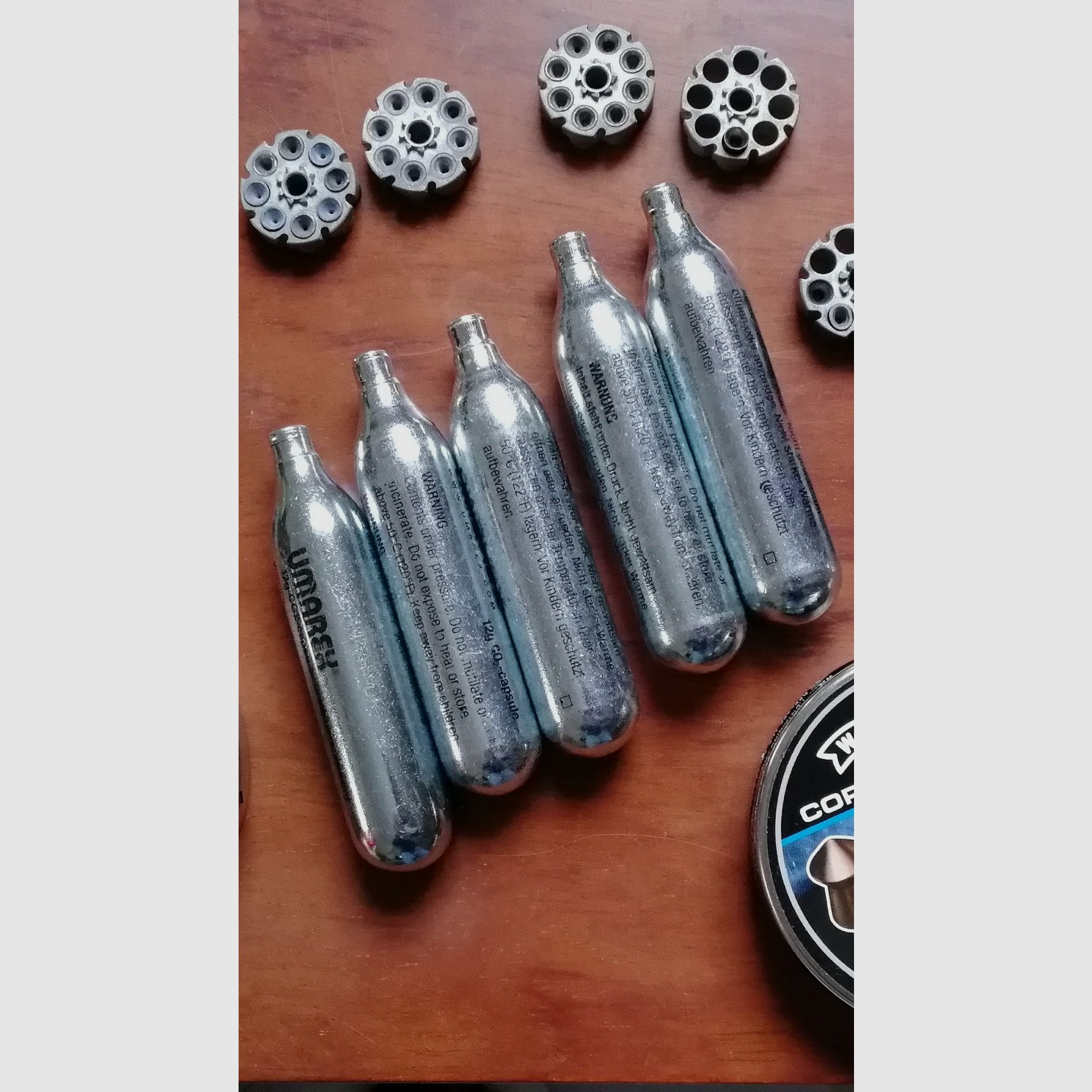 Beretta Mod. 92 FS air pistol nickel-plated with double Kst grips / like new + accessories