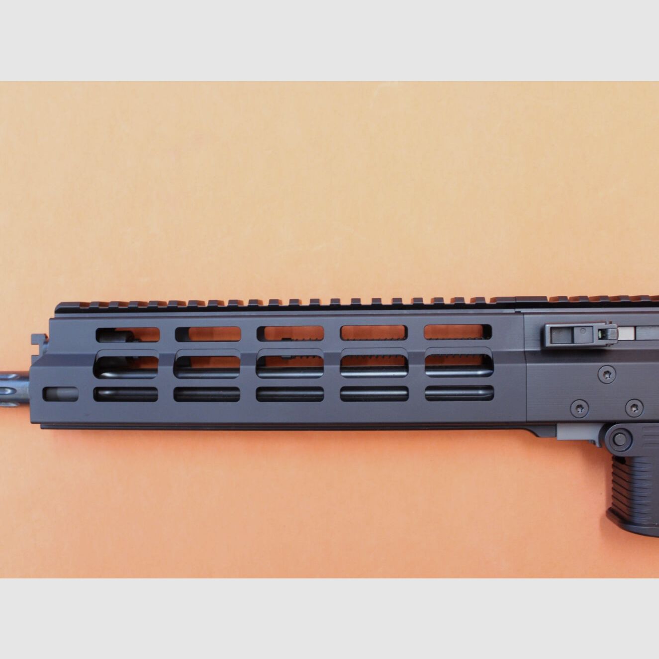 B&T AG Ha.Büchse .308Win B&T AG APC308 PRO DMR canna da 480mm con MFD 5/8-24/ calcio pieghevole/ caricatore di riserva, immagine 5 di 8