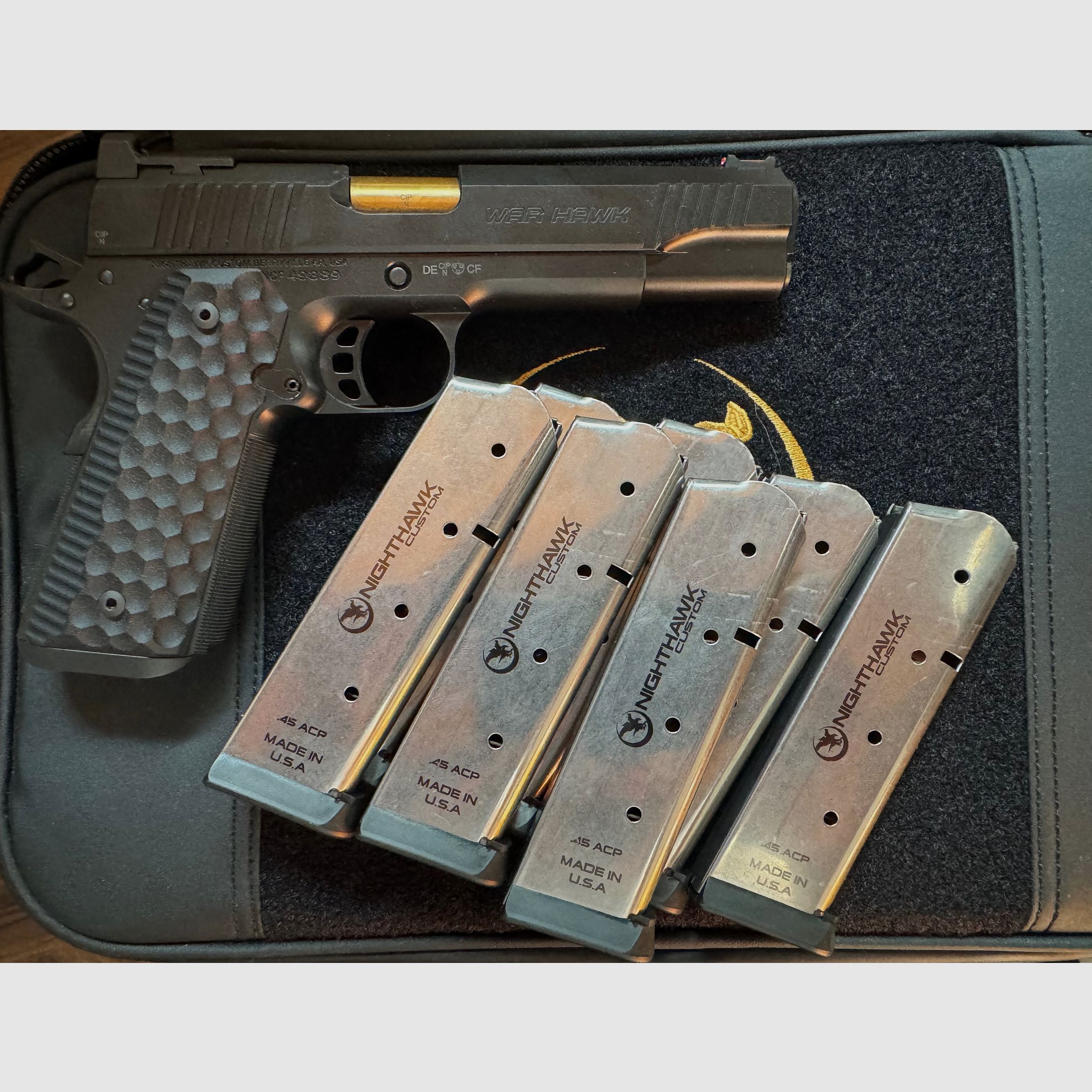 1911 Nighthawk Custom - War Hawk *neuwertig* / .45 Auto