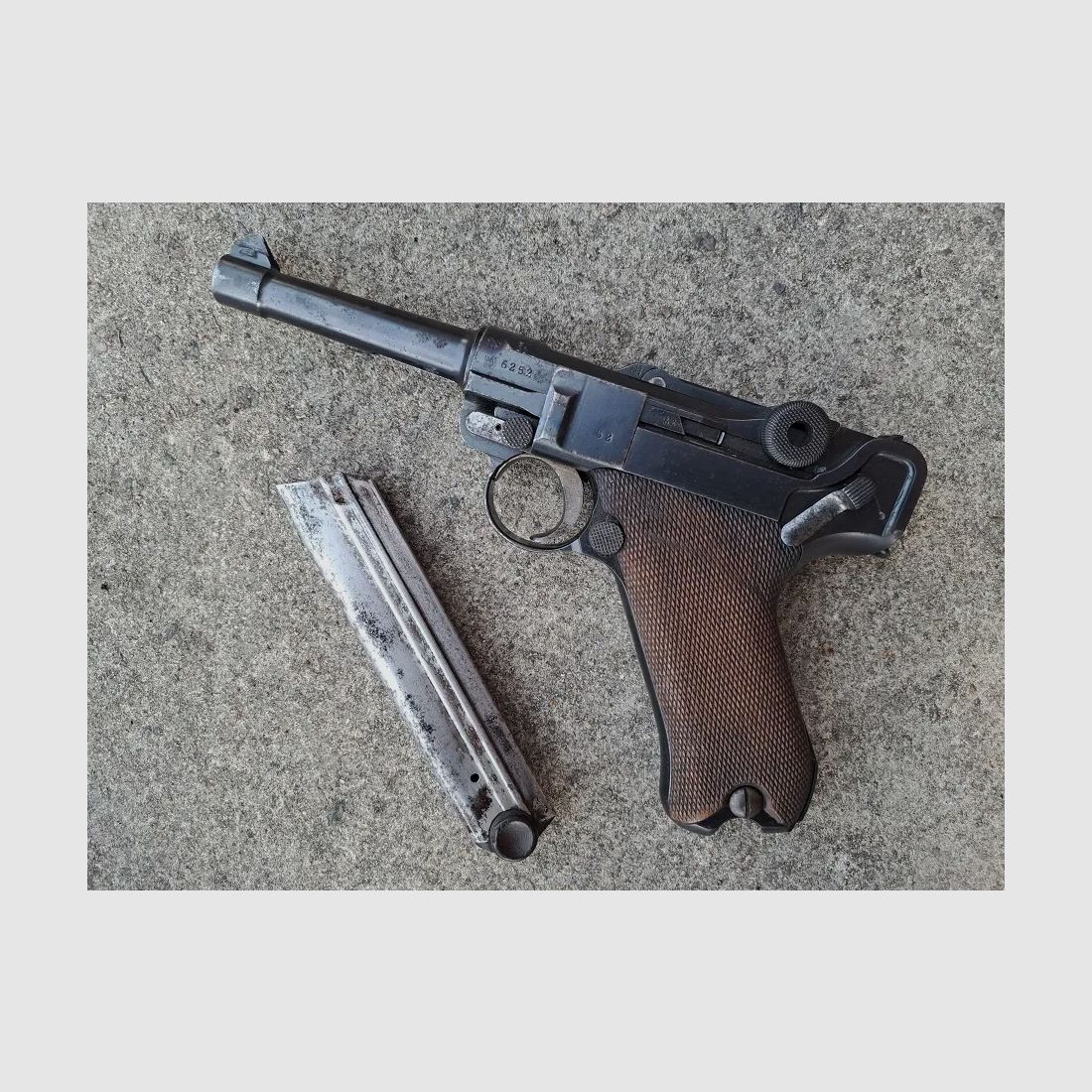 Luger P08 EU-Deko 1915 DWM, numer zgodny