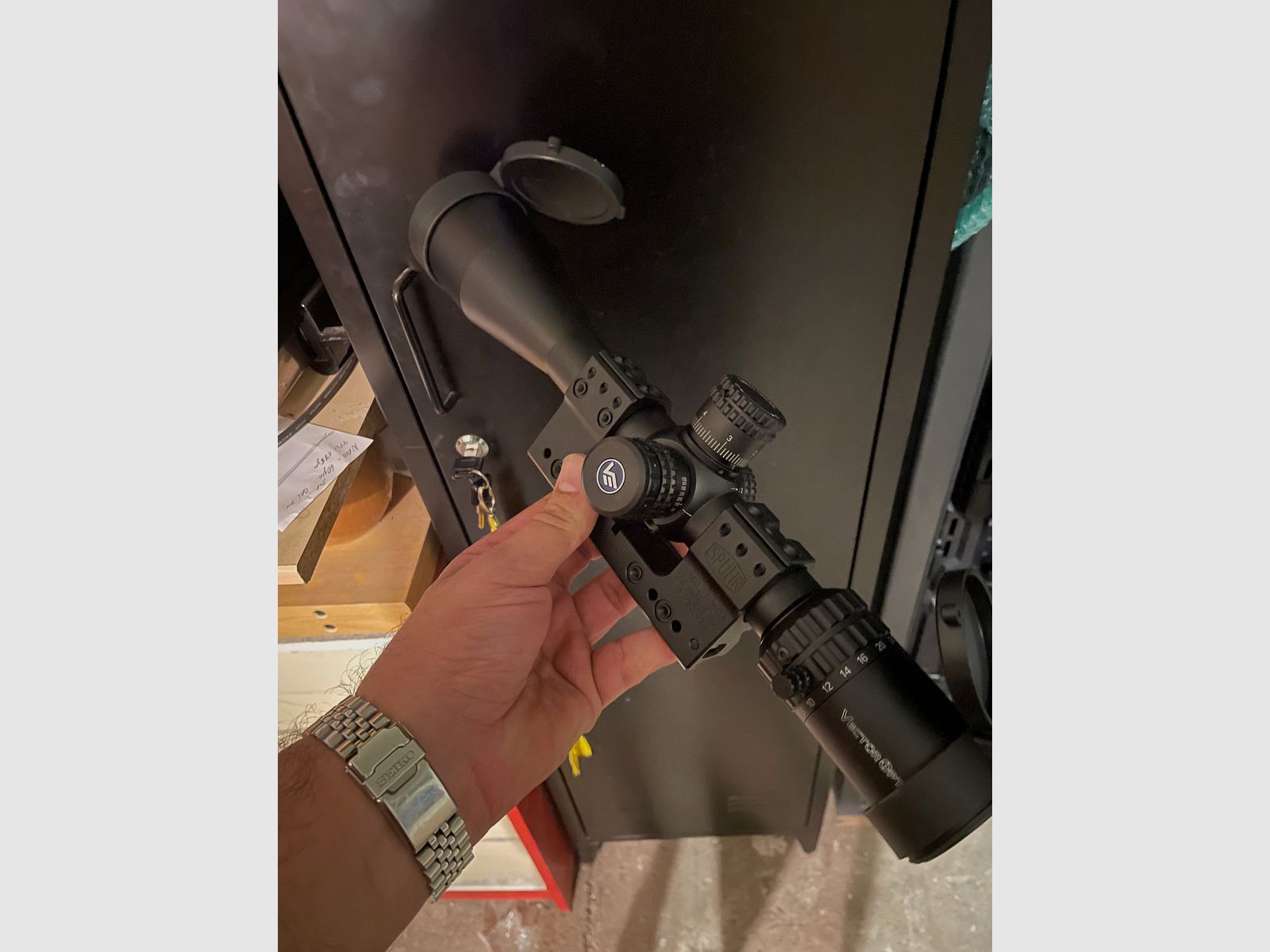 Vector Optik Orion pro Max HD 6-24x 50 MiL FFP 