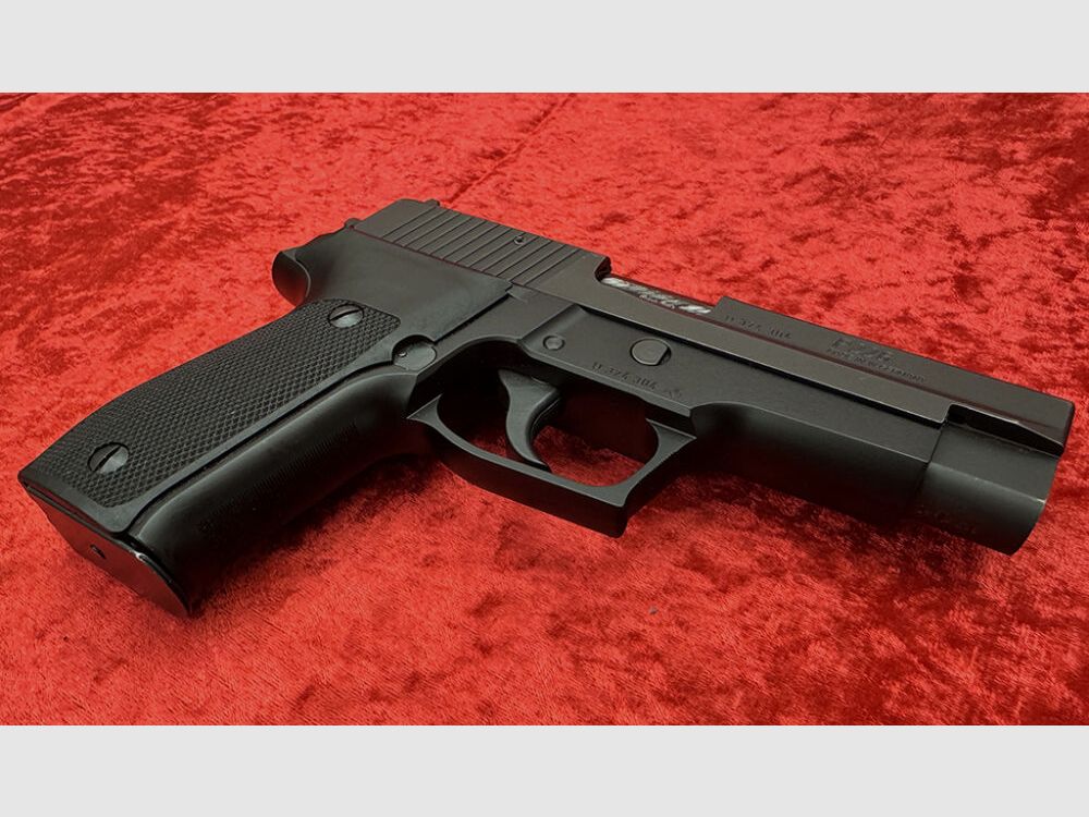 SIG Sauer P226