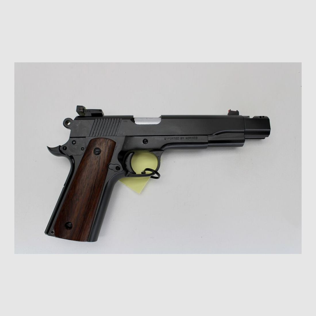 Pistole Norinco NP 28 mit LPA Visier 9mmLuger