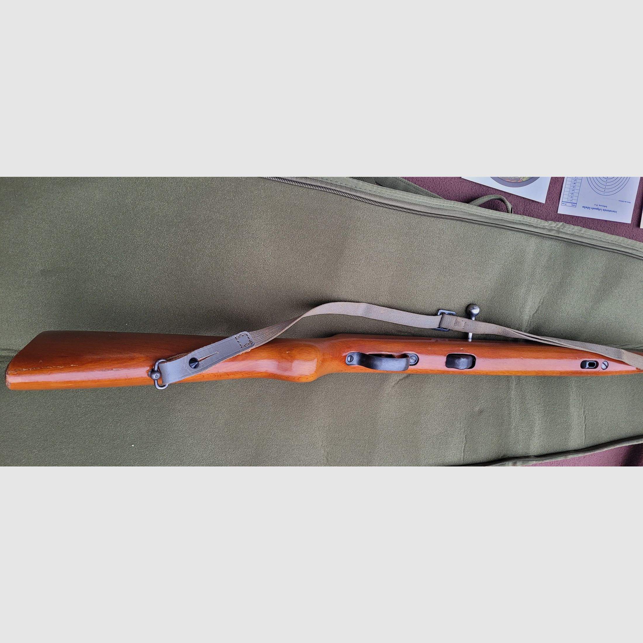 Fusil à air DDR avec chargeur Haenel 310