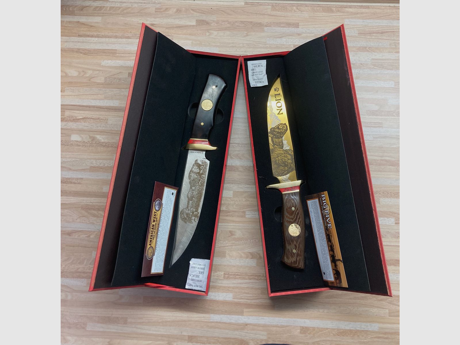 Dwa nowe noże kolekcjonerskie Bowie od American Mint