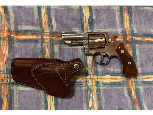 Revolver Ruger Speed-Six Kal. 357 Mag Stainless