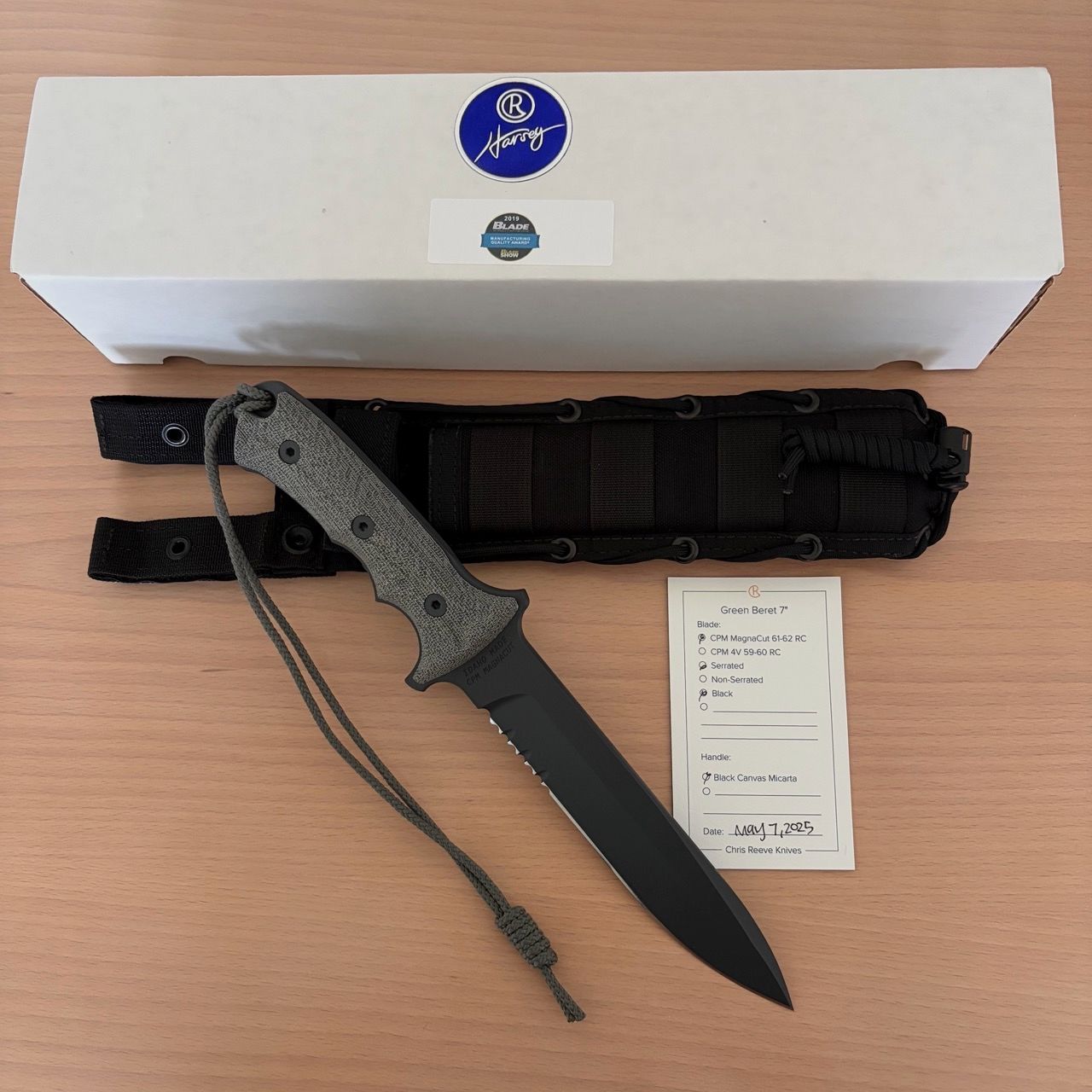 CHRIS REEVE Knives GREEN BERET partially serrated