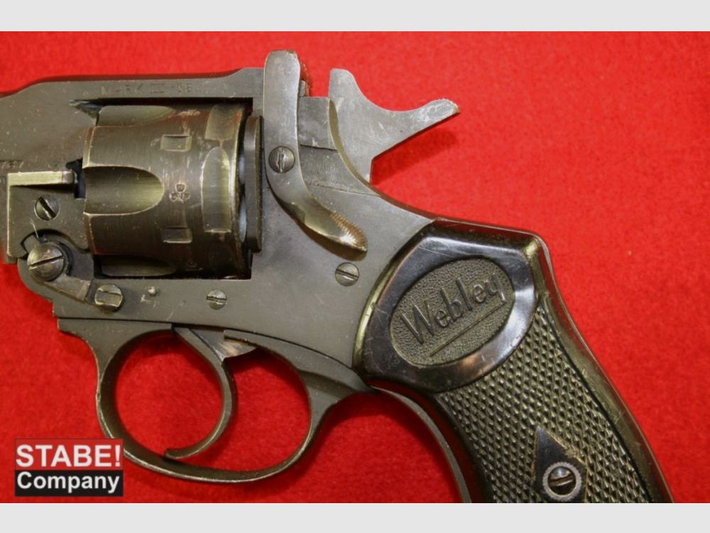 Webley & Scott Mark IV. 38 S&W