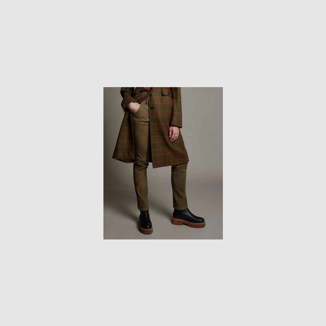 Habsburg Lederhose Zoe in Oliva (Weide)