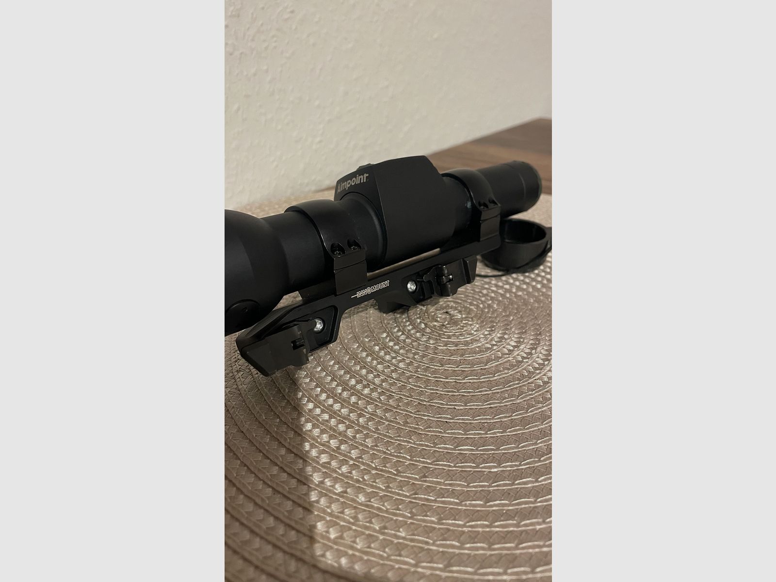 Aimpoint H30L 2MOA mit Montage für Blaser