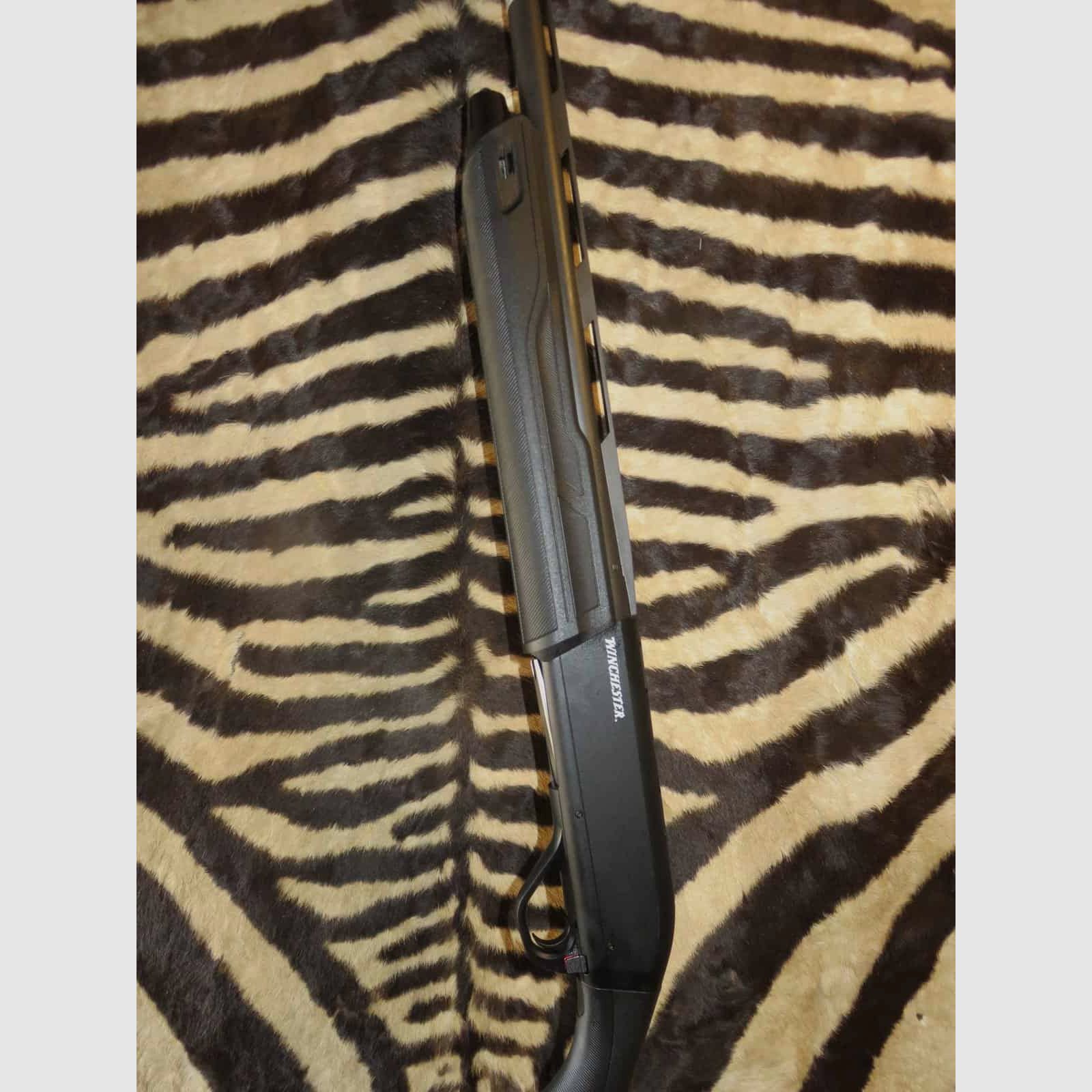 Selbstladeflinte WINCHESTER SX4 Composite cal.12/89 mit 3 Chokes 1/4 1/2 3/4, Bild 8 von 9
