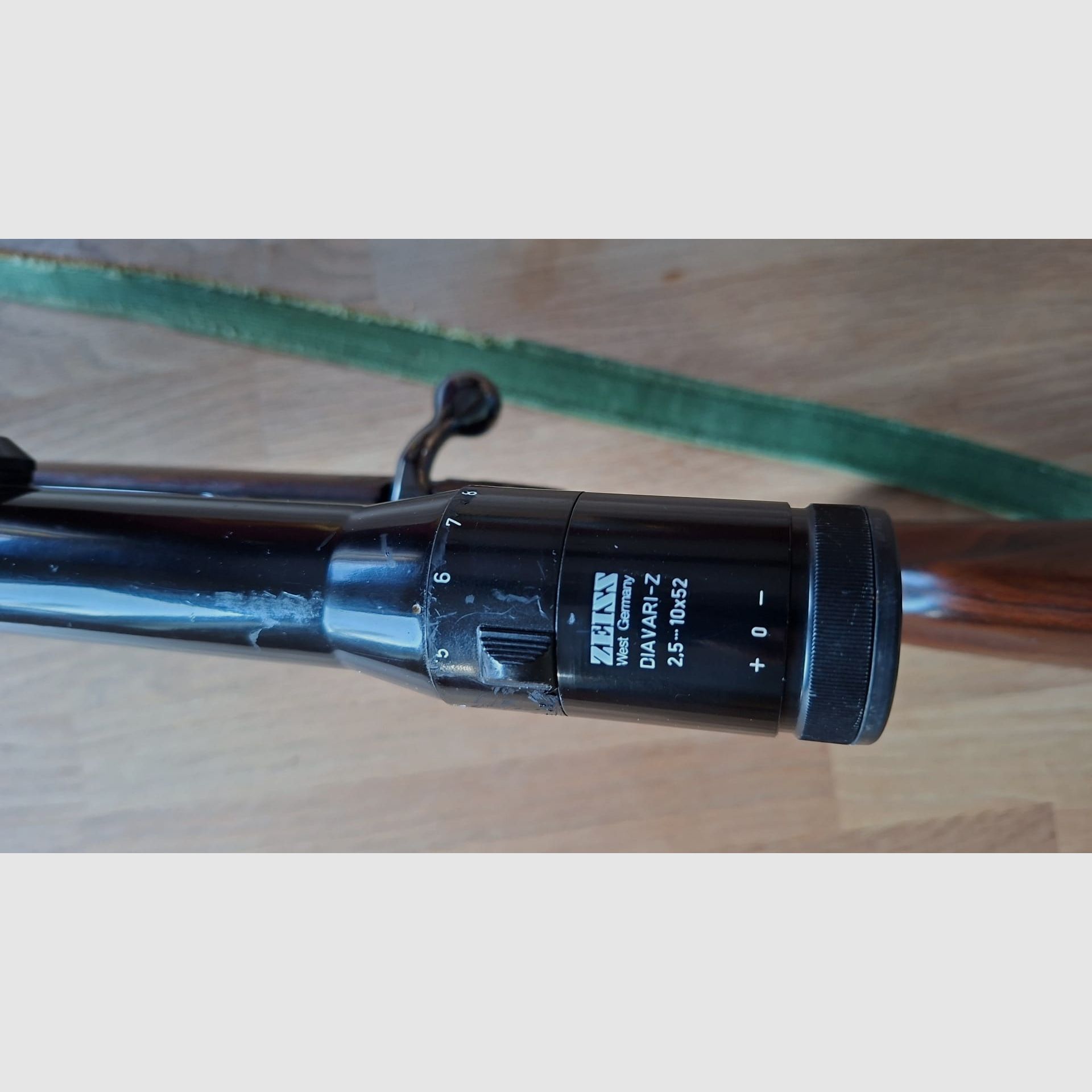 Sauer 80 Stutzen in Cal..30-06 with Zeiss Diavari Z Abs. 1 2.5-10x52