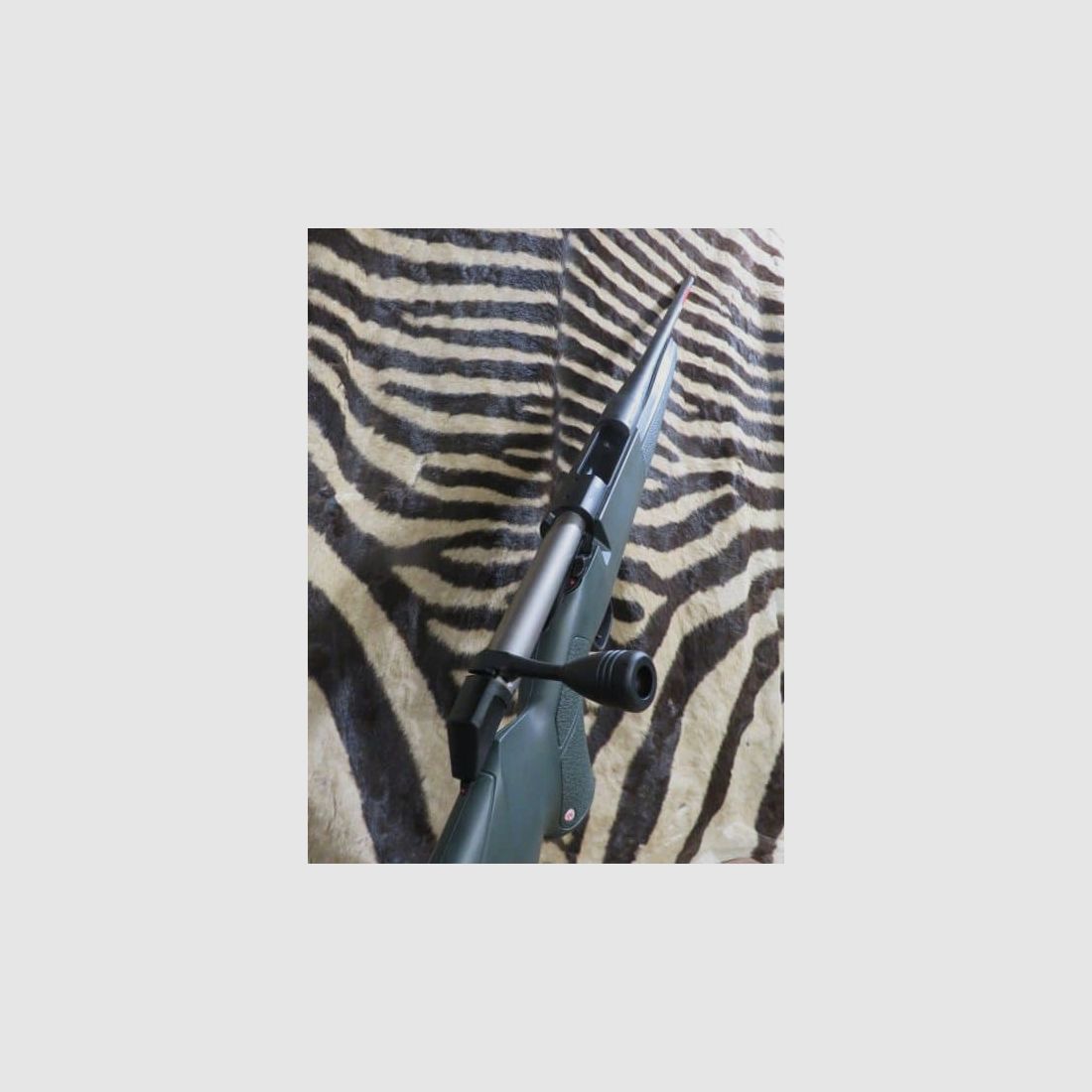 Carabina WINCHESTER XPR Stealth cal.30-06 canna 53 cm filettata, immagine 9 di 9