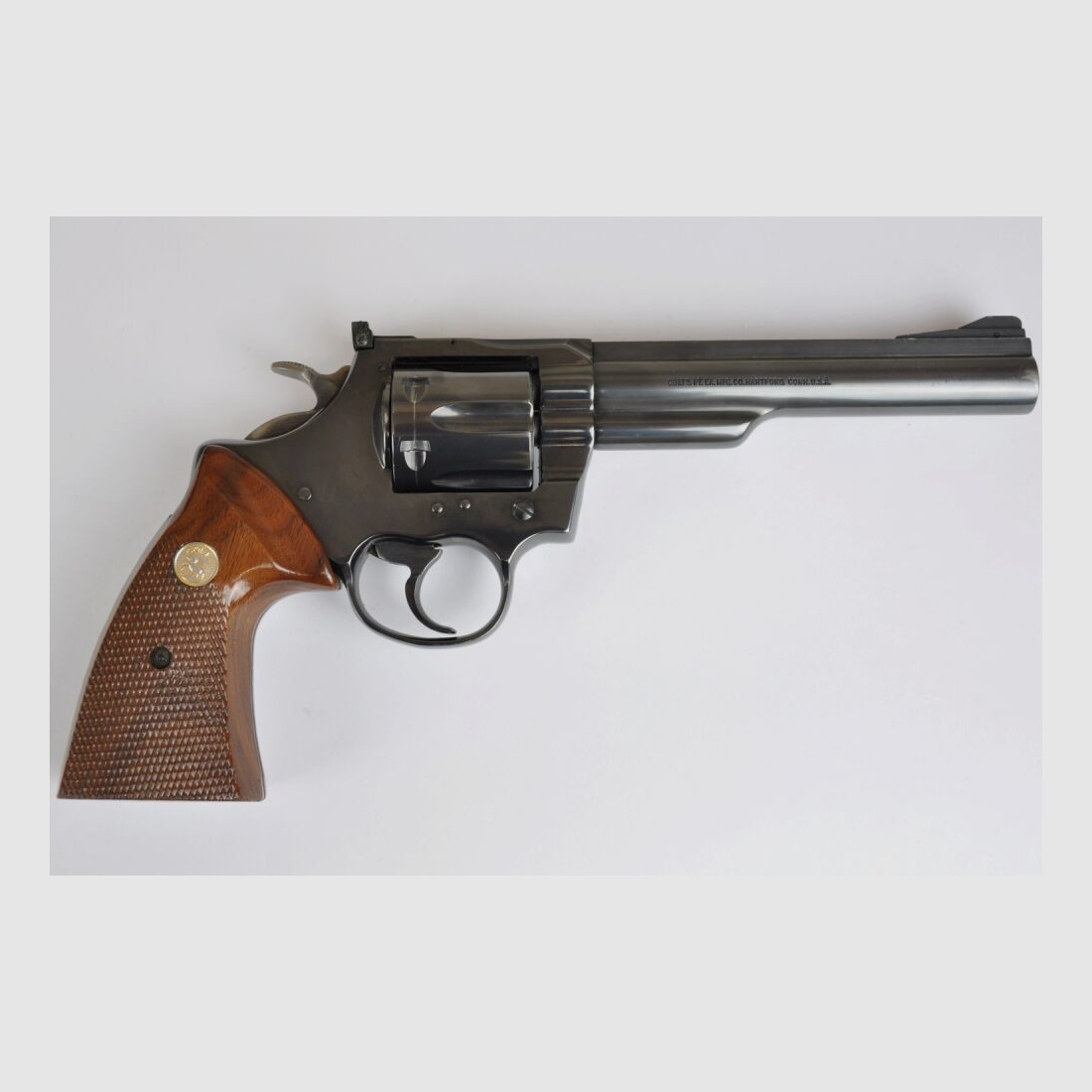 Colt	 Trooper MK III