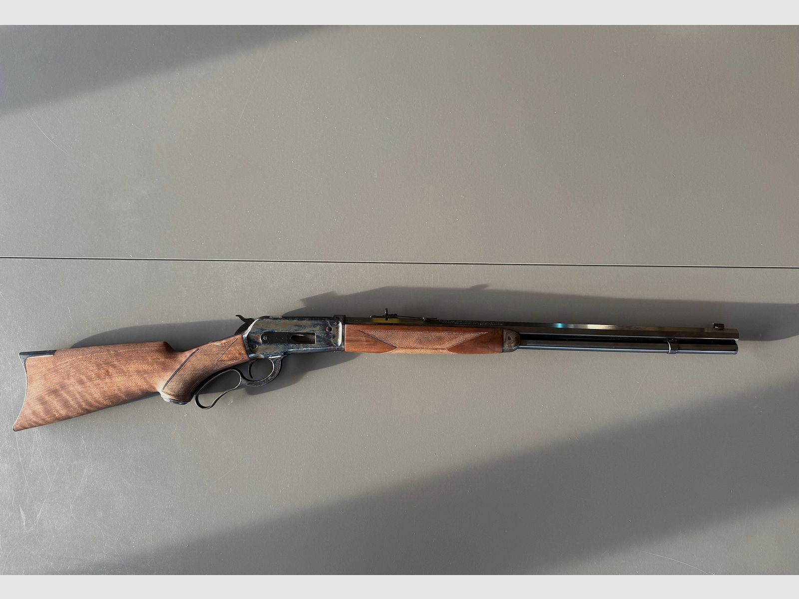 Winchester 1886 Deluxe case hardened 45-70