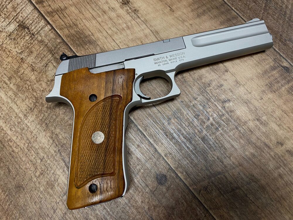 Smith & Wesson Mod. 622	 .22lr