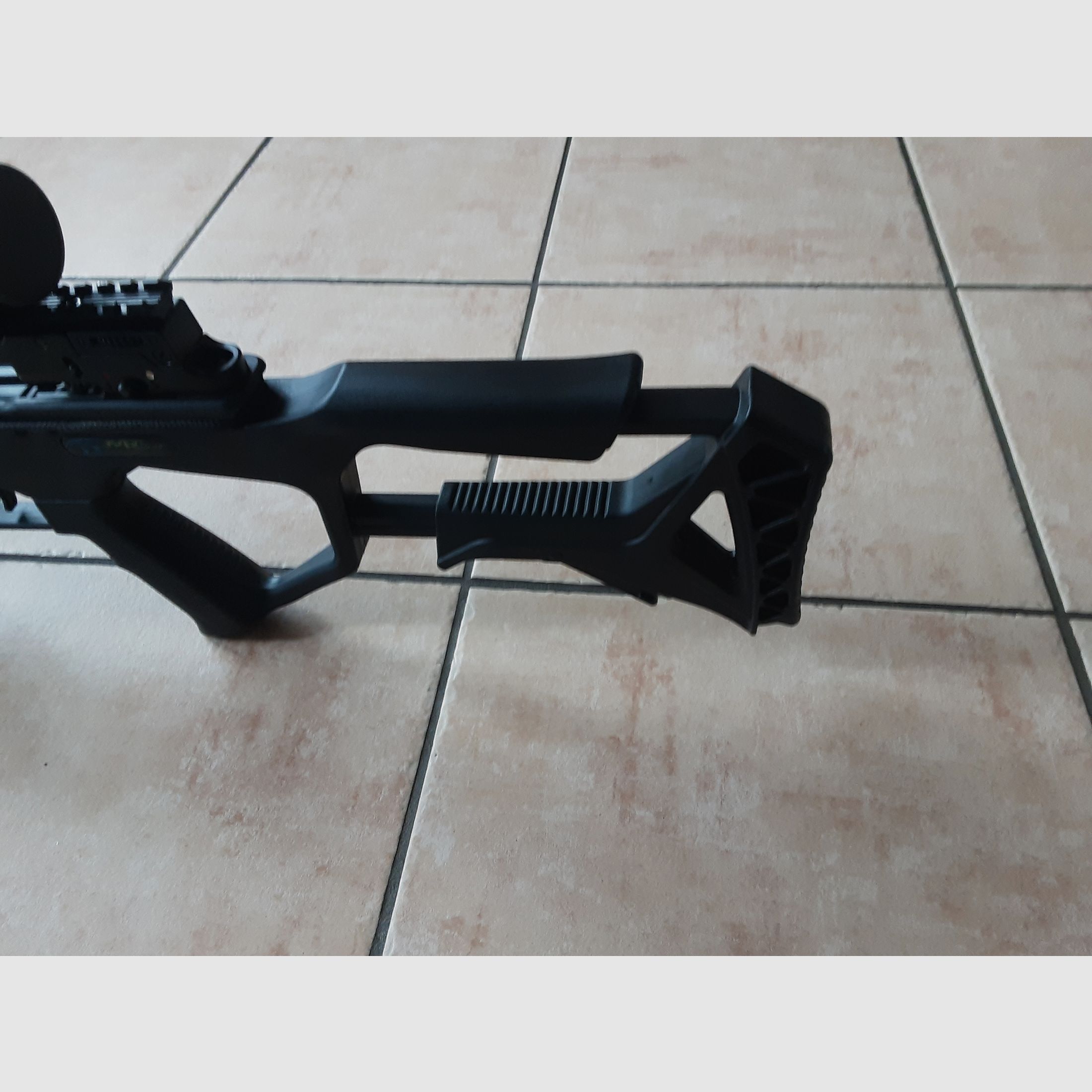 Armbrust Mann Kung Xb 25