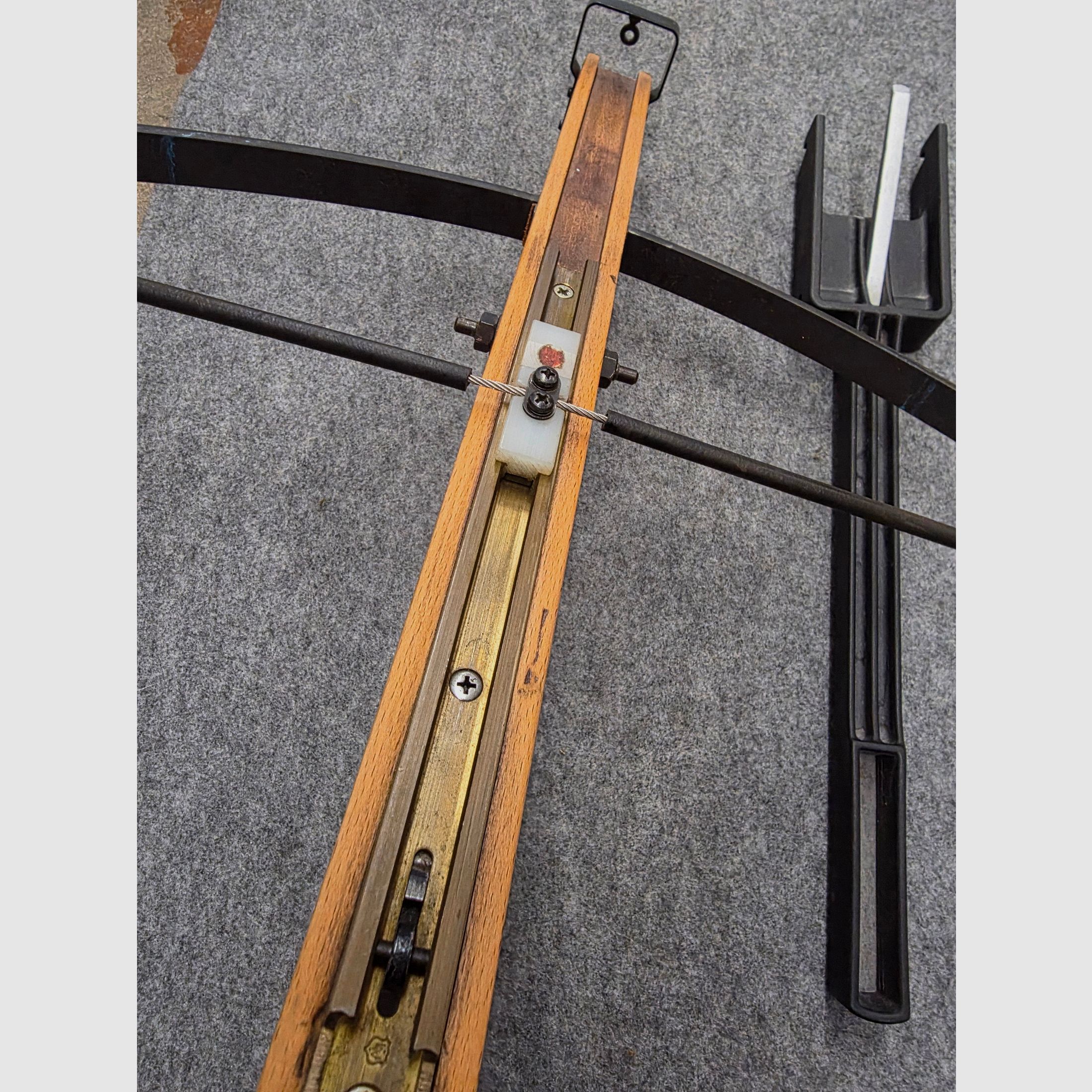 Armbrust Walther Hobby Tell 1 of Tell 2