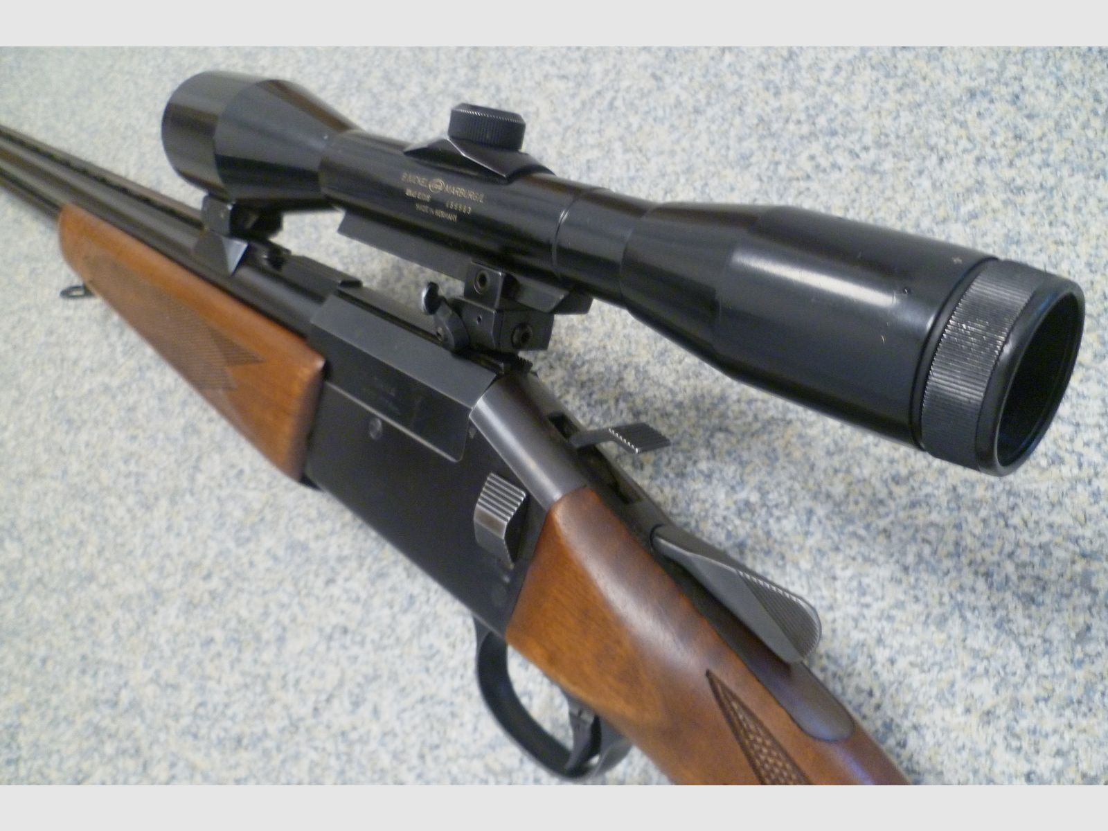 Fusil à deux coups Tikka 12/70 et .222 Rem.