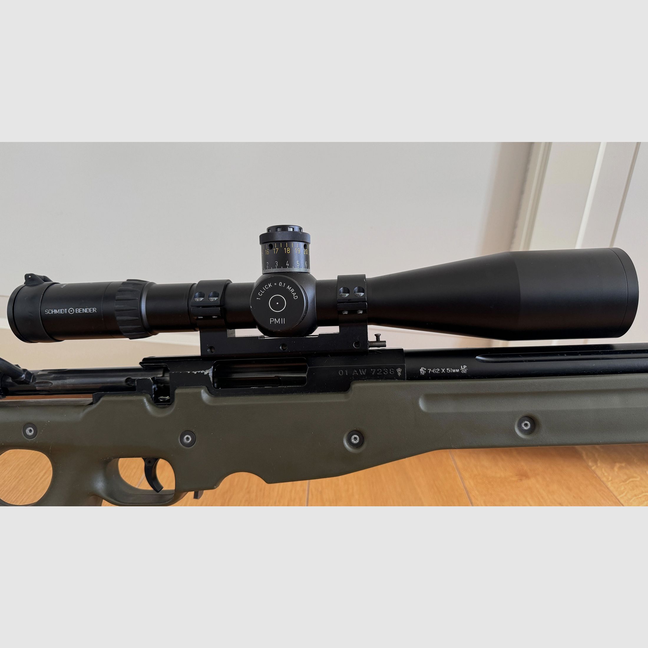 Accuracy International AW L96A1 G22 Arctic Warfare Sammlerwaffe nummerngleich AI