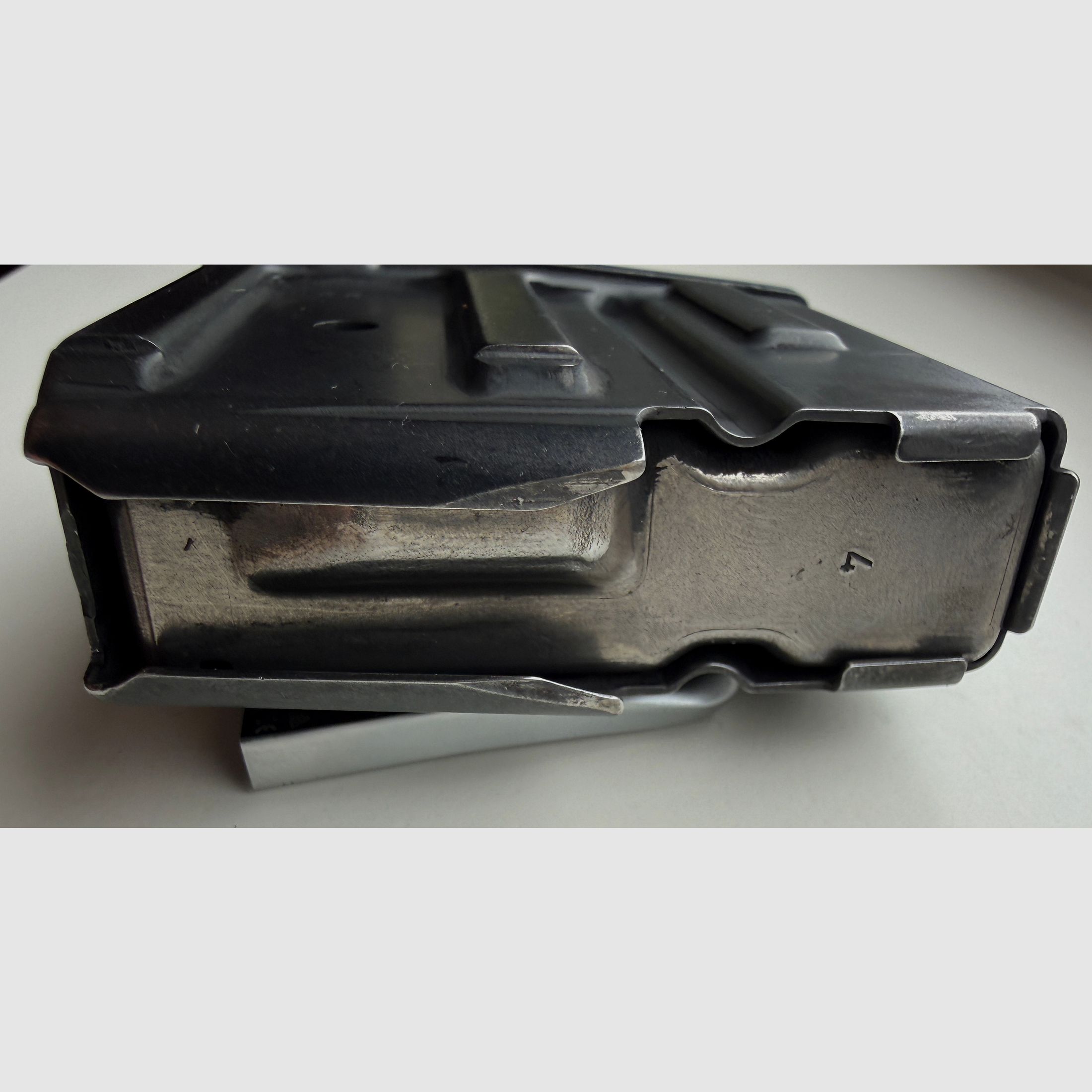 Magazynek na 10 nabojów do karabinu samopowtarzalnego Heckler&Koch HK H+K SL6 .223 REM