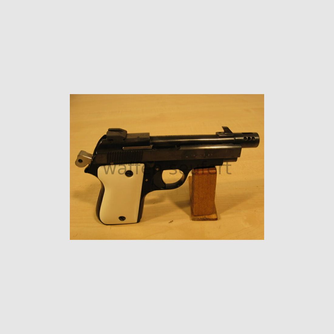 Unique L pistol elegantly refined