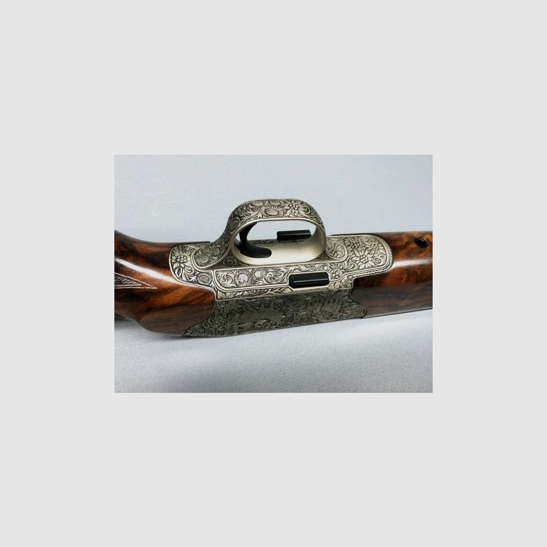 Blaser R8 Voltooiing Handgravure, afbeelding 3 van 9