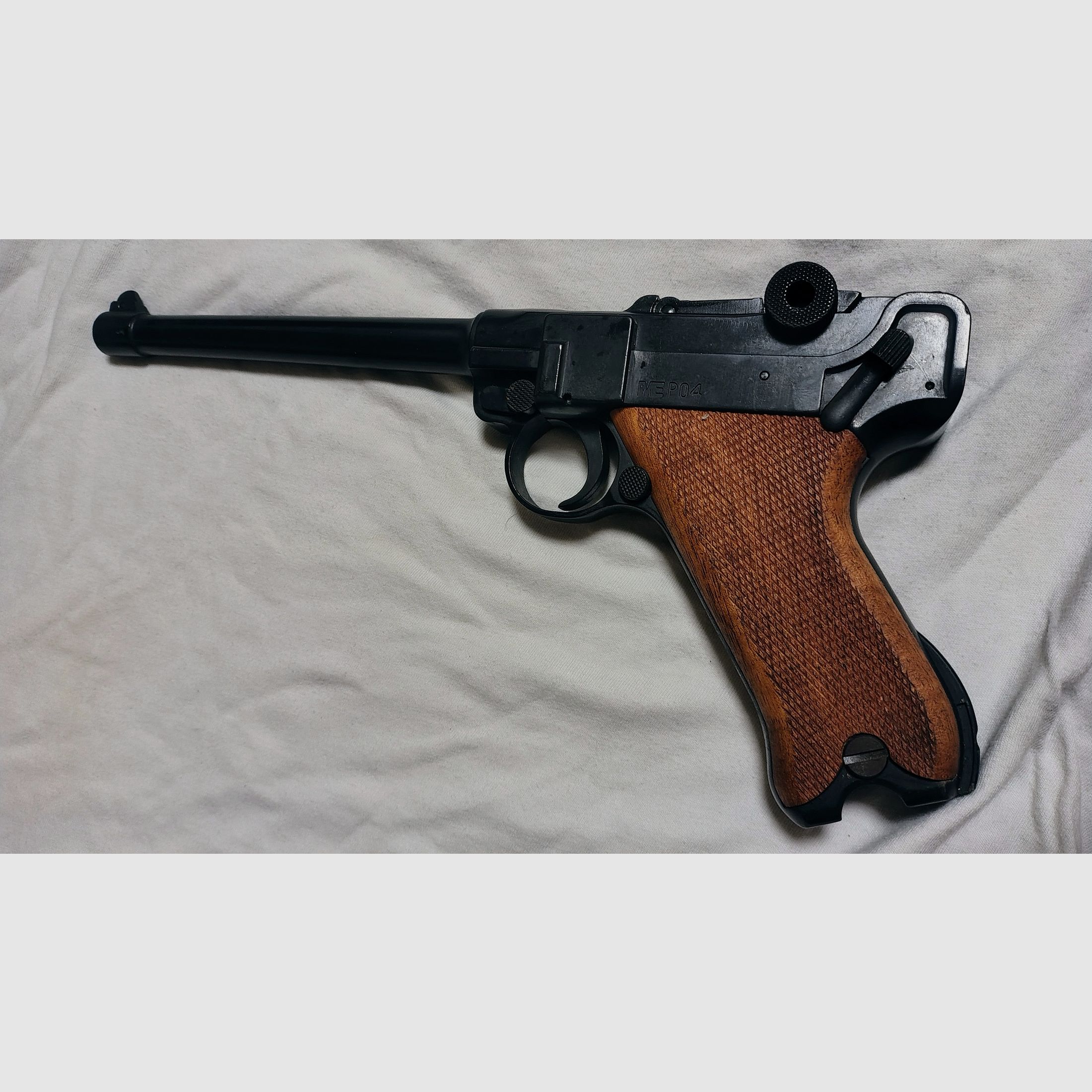 ME P04 pistola de fogueo en venta