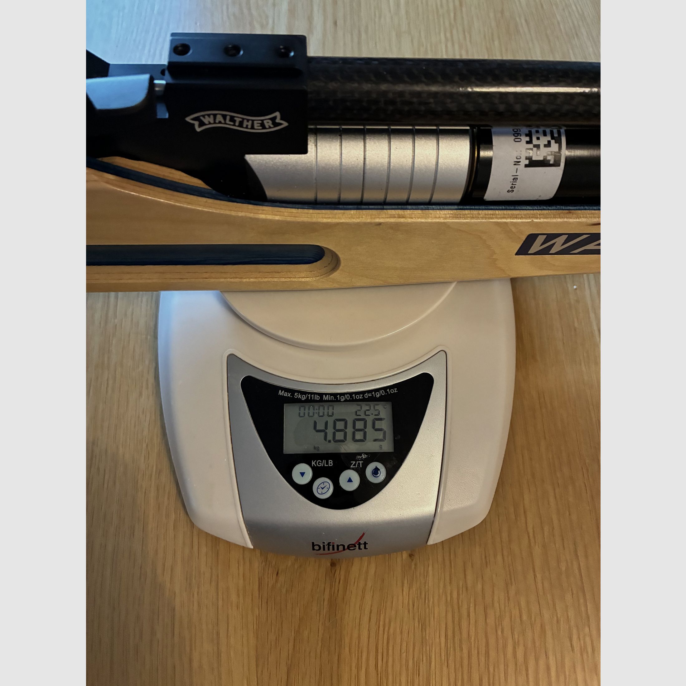 Air rifle LG 300 XT LG300XT wooden stock in top condition late model