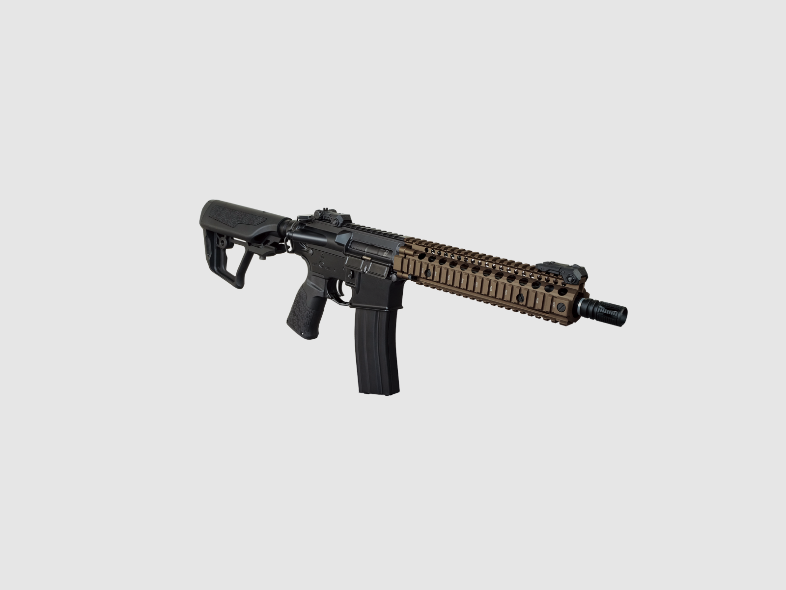 ICS EMG Daniel Defense MK18 S3 (IMD-180S3-1) FDE Airsoft Gewehr S-AEG ab 18 Jahren