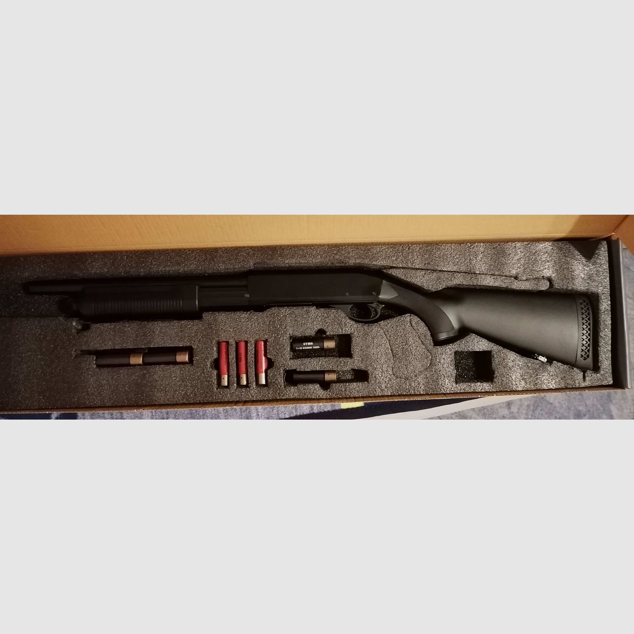 Cyma CM350M Volmetalen Shotgun + 9 Schalen