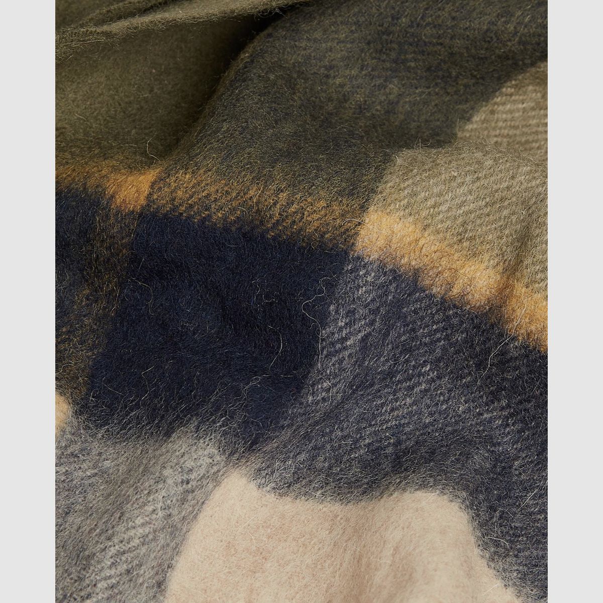 BARBOUR Schal Carrbridge Tartan Scarf Forest Mist Tartan