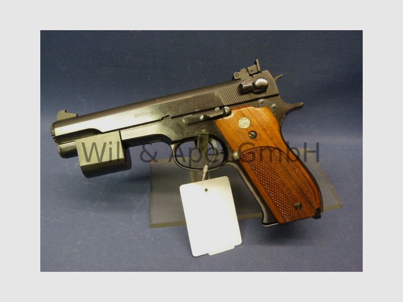 SMITH & WESSON M52-1