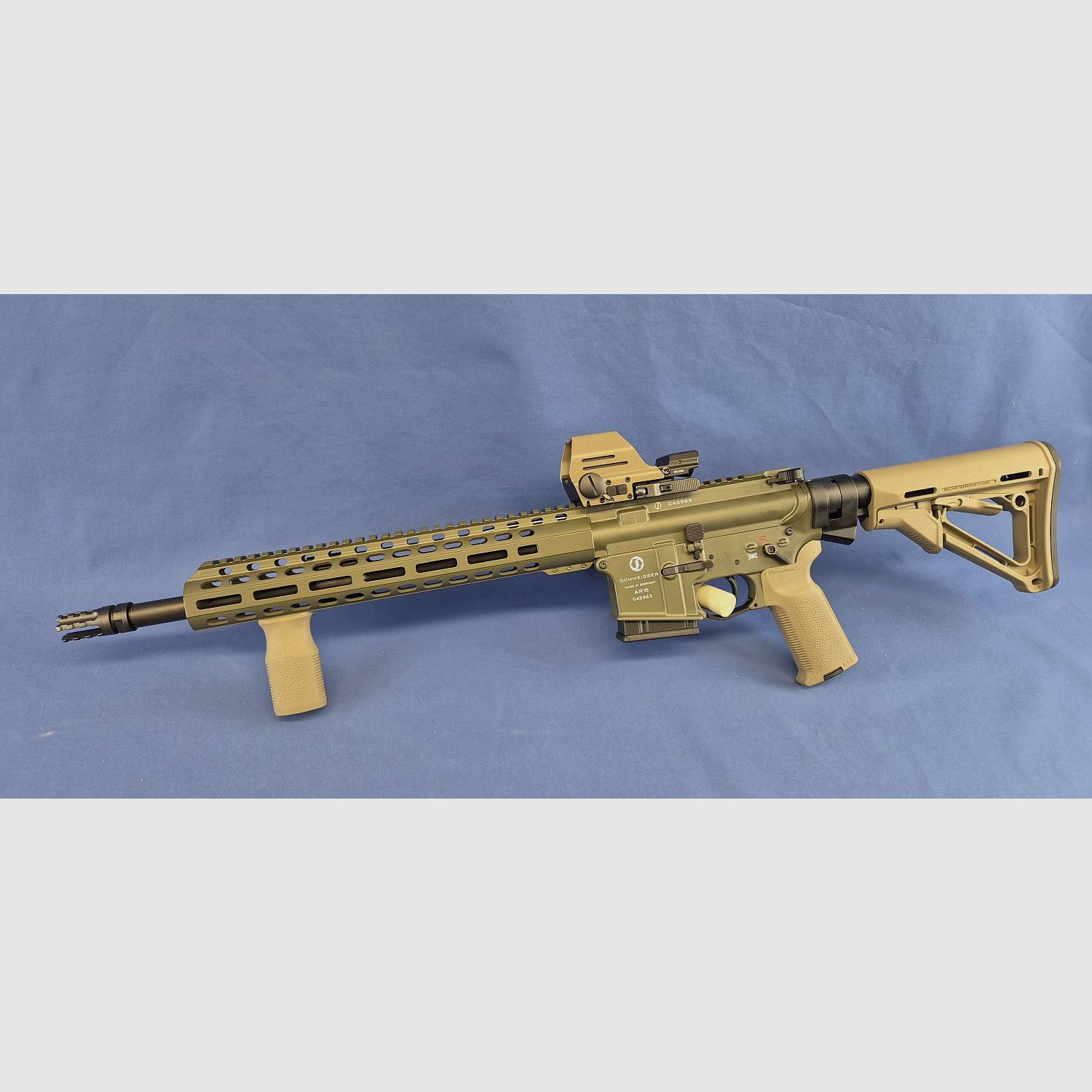 Schmeisser AR15 M4FL 14,5″ Kal.223Rem., ODG Sondermodell zum Setpreis mit Falke LE und Schmeisser Hugo Messer TAC 2 zum AKTIONS-SETPREIS!!!, Bild 1 von 3