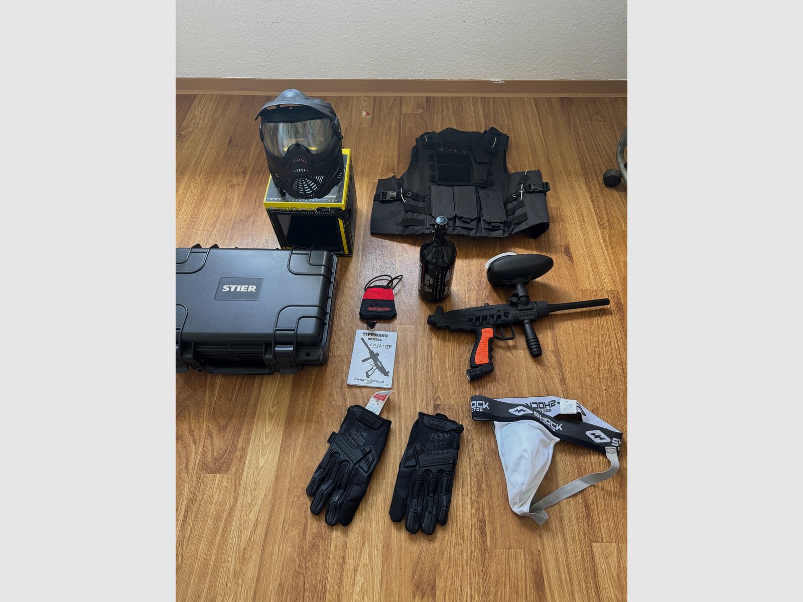 Set complet Paintball NEUF & jamais utilisé – Tippmann FT-12, masque Proto, tenue camo (XXL), Mechanix L & accessoires Prix négociable, image 2 sur 12