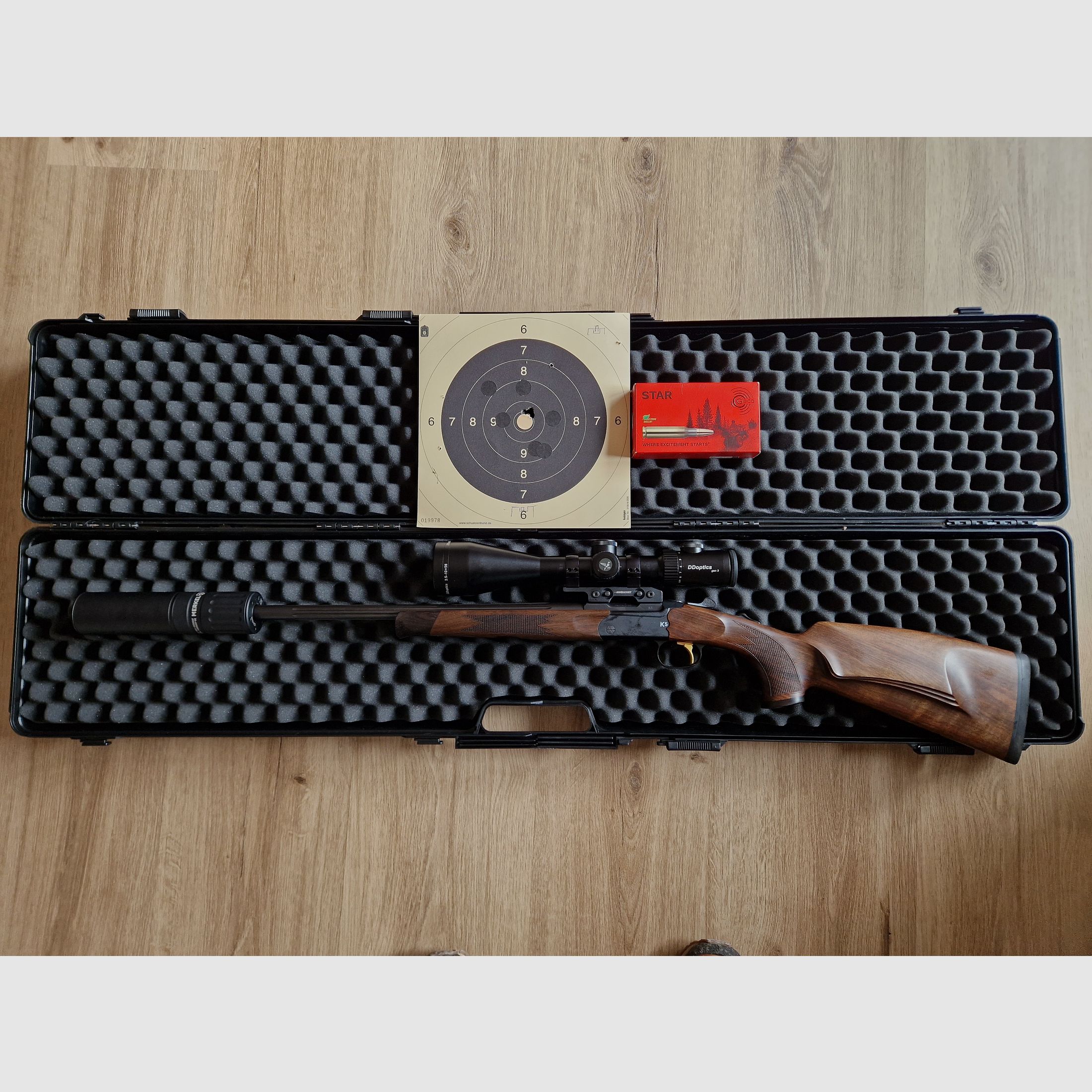 Offerta completa Merkel K5 Extreme calibro .308 Win (ottica inclusa montaggio, silenziatore, custodia per fucile e cinghia per fucile)