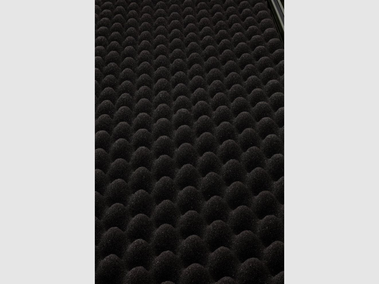 XL Waterproof Gun Case black 137 x 39 x 15 cm pre-cut foam - Nuprol, image 8 of 8