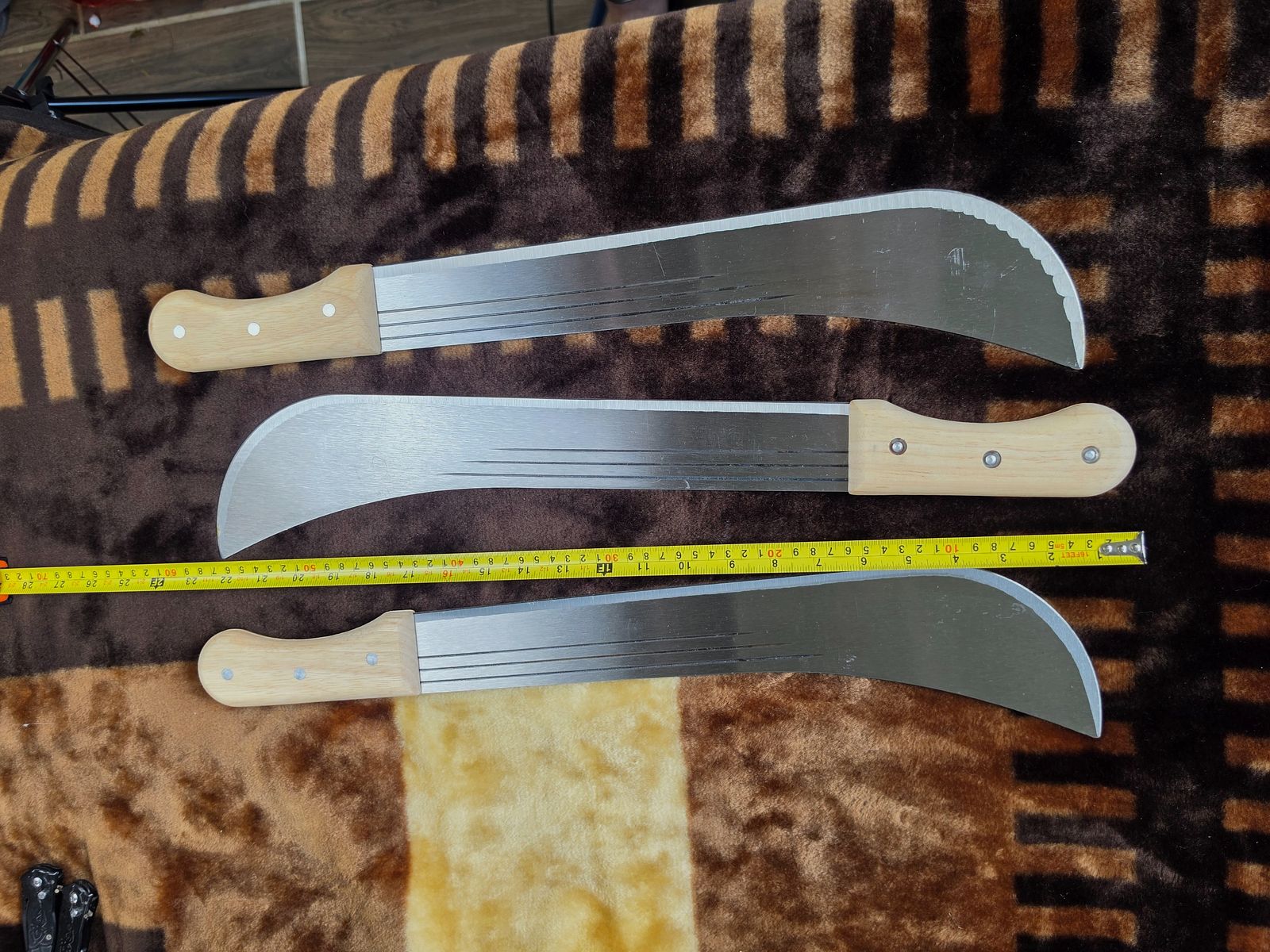 Machete grande / cuchillo de monte con empuñadura de madera clara (longitud total aprox. 50 cm), imagen 7 de 7