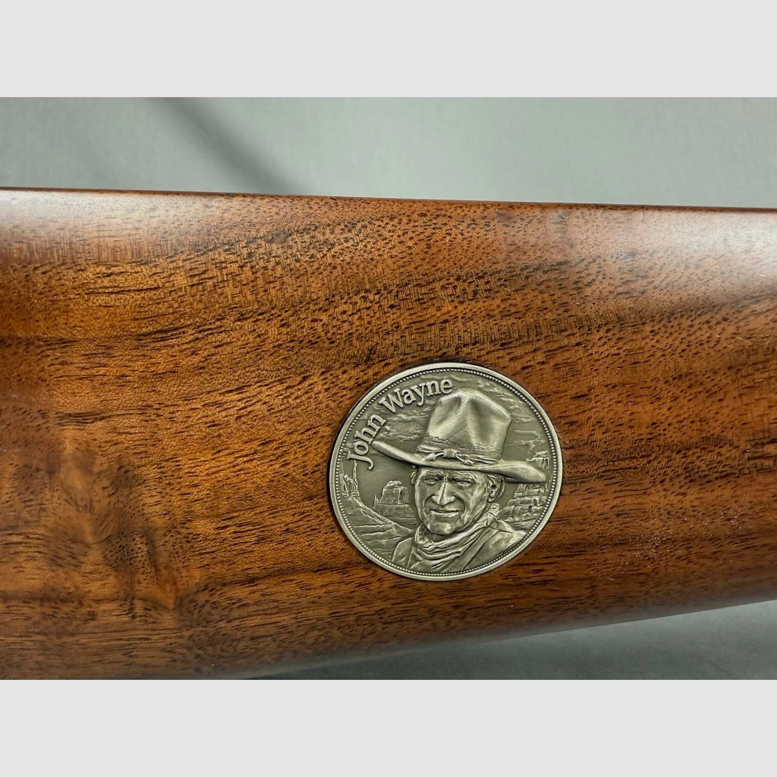 Winchester Mod. 1894  "John Wayne Commemorative"   (.32-40 WCF)