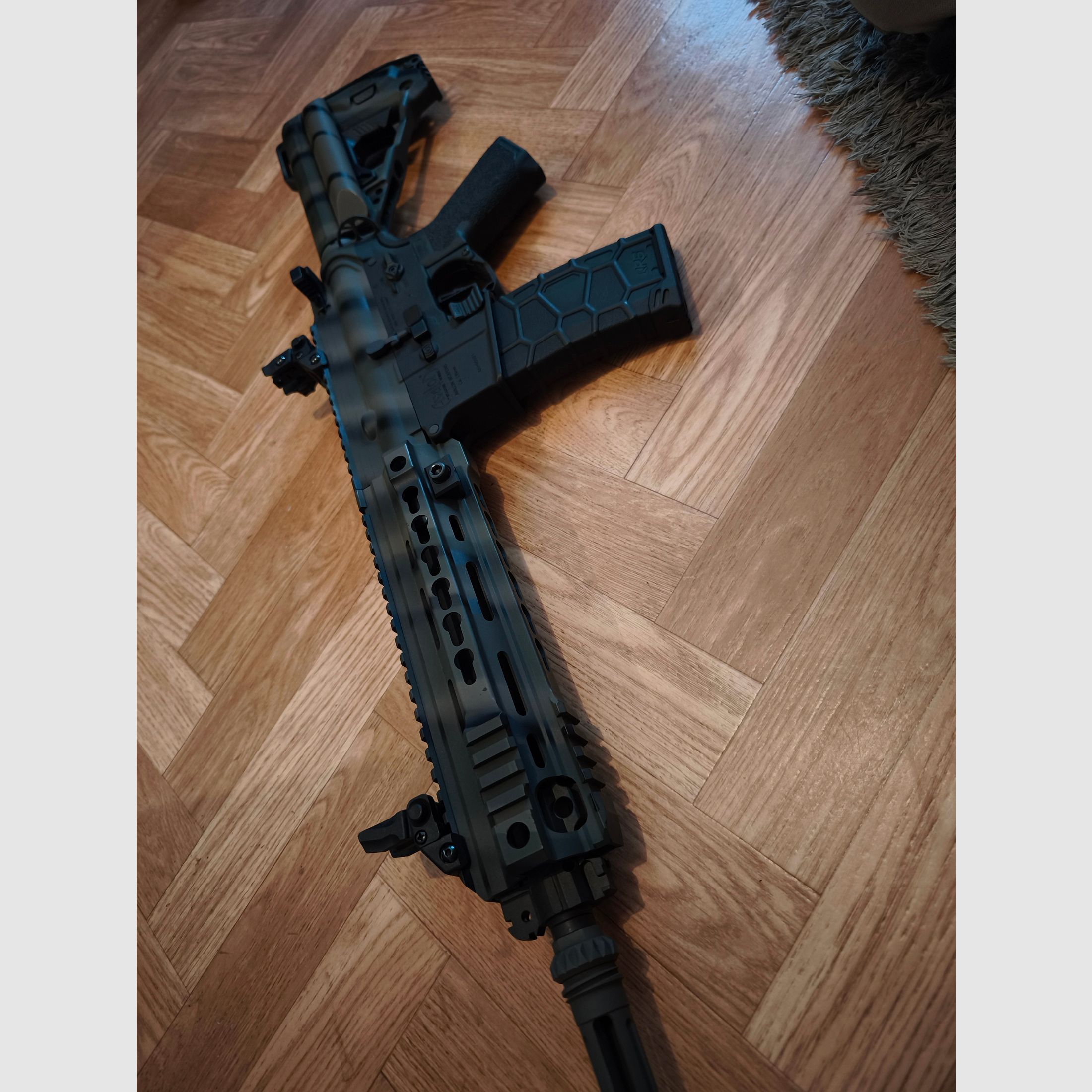 Carabine VFC Avalon Calibur S-AEG avec accessoires