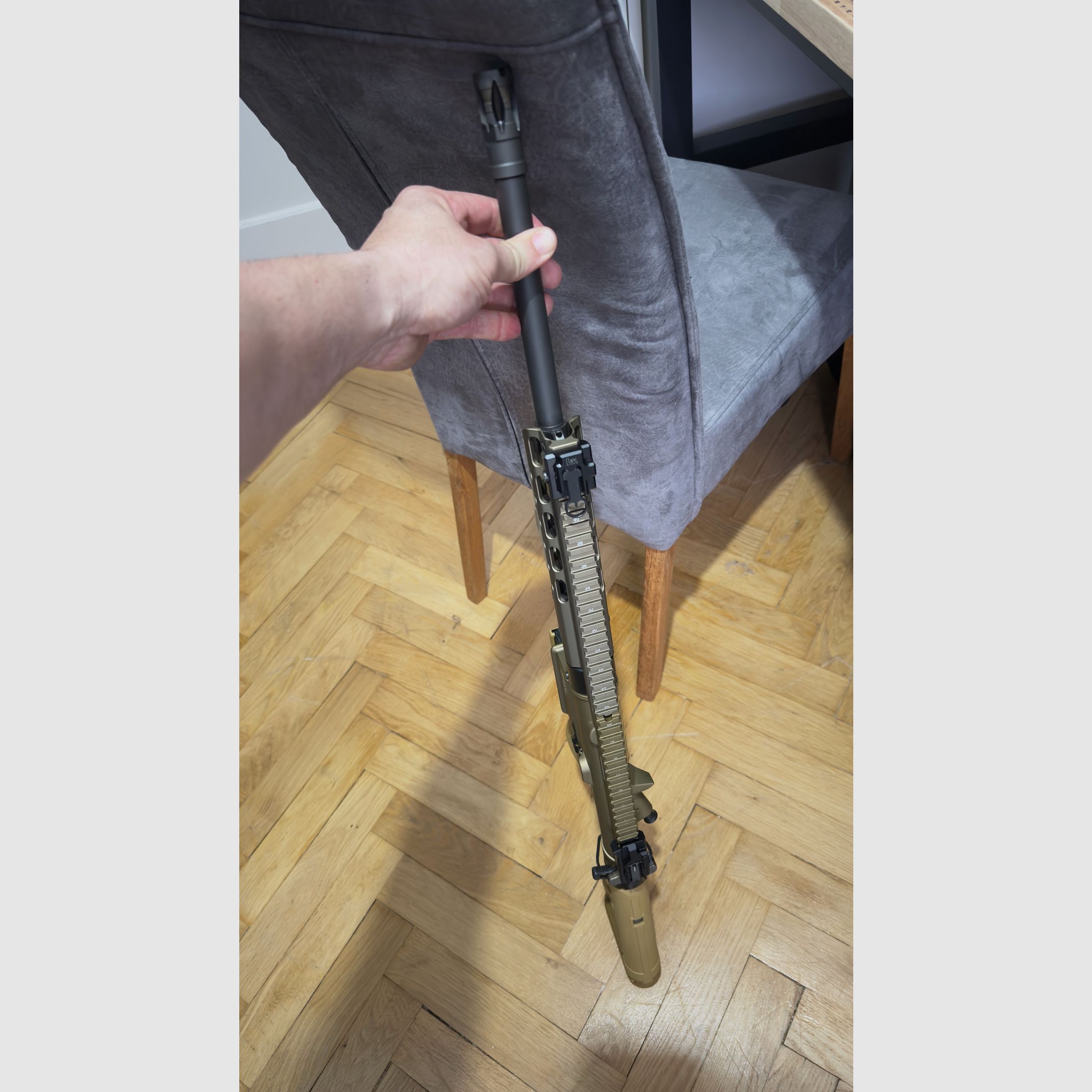 HK MR308 A3 16.5" , imagen 2 de 3
