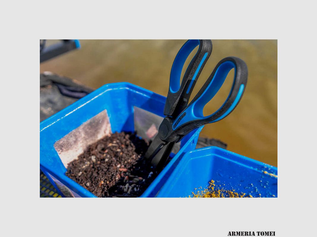 PRESTON – WORM SCISSORS, image 3 of 7