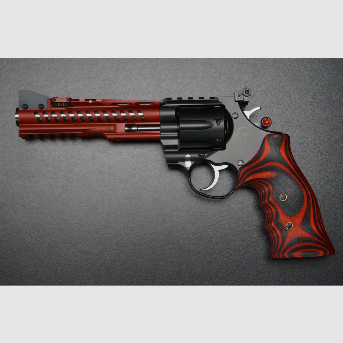 Korth Super Sport Revolver GTA Red Performance Kit, Bild 9 von 10