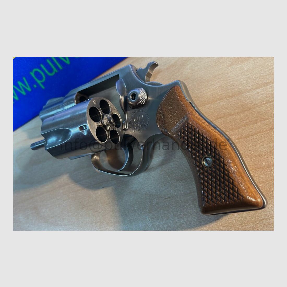 Police Security Special Stainless Steel. Wooden Grip Plates TOP