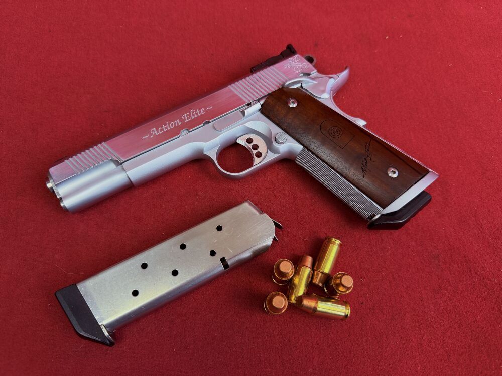 Nowlin Mickey Fowler, Action Elite, Limited Edition