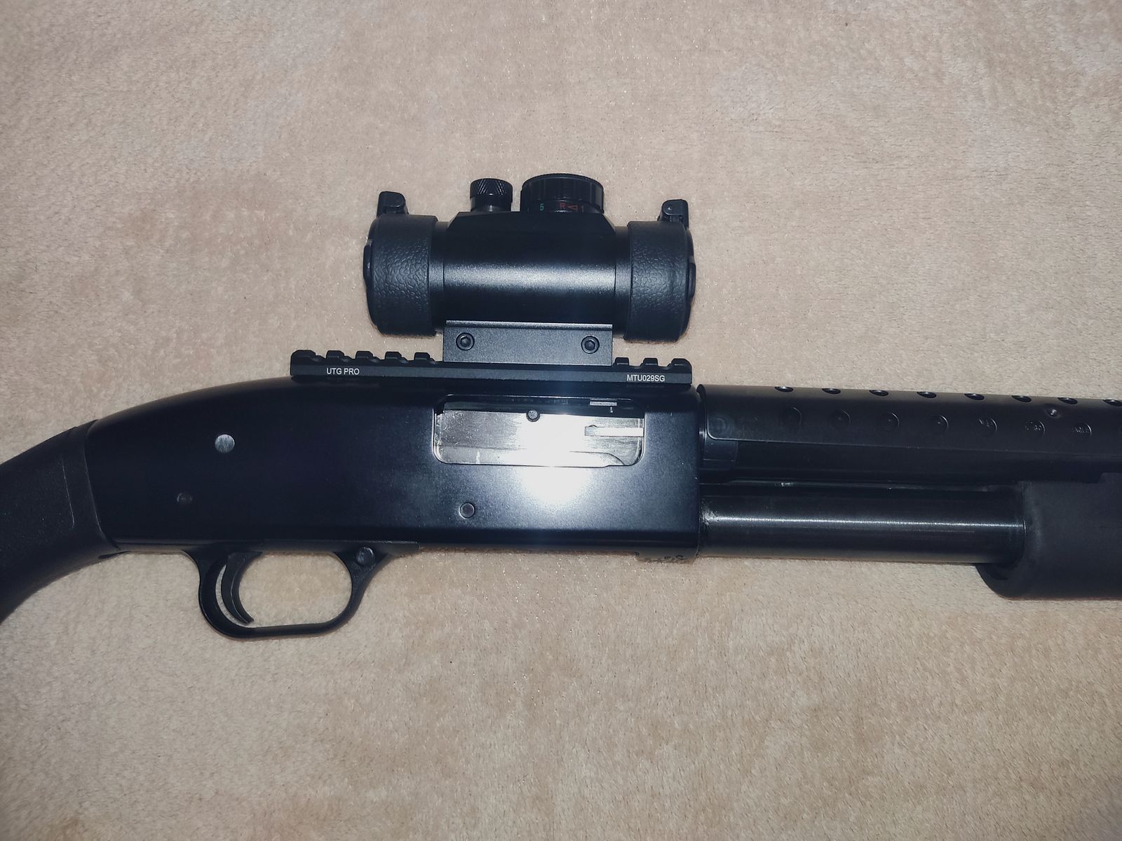 Mossberg Maverick 88 Vorderschaftrepetierflinte .12 12/76 Flinte PumpGun (keine 500 590 Winchester 1200 1300)