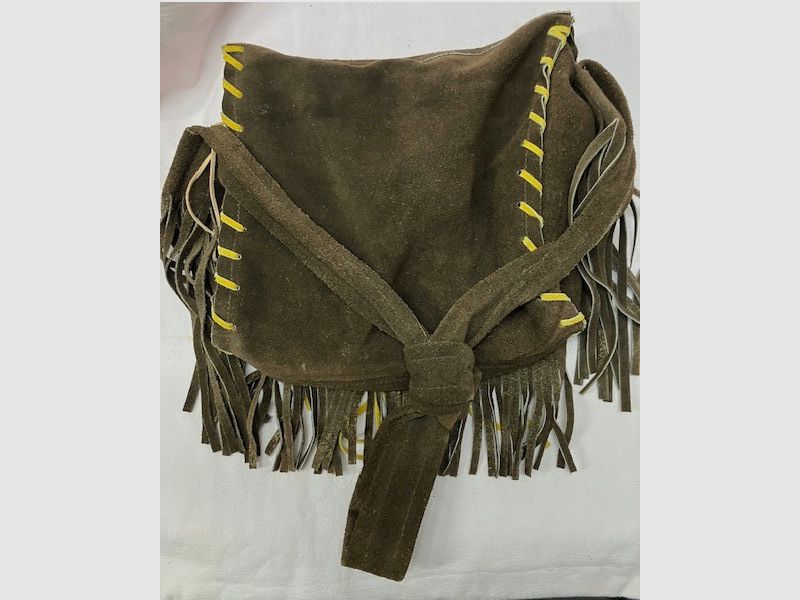 Umhängeasche Western - Trapper, zie de beschrijving en afbeeldingen